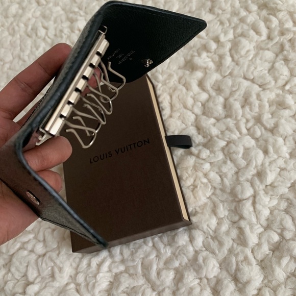 ❤️ Louis Vuitton 6 Key Holder Damier Graphite❤️ - Picture 7 of 8